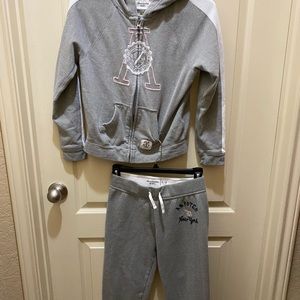 Abercrombie Kids Warm Up